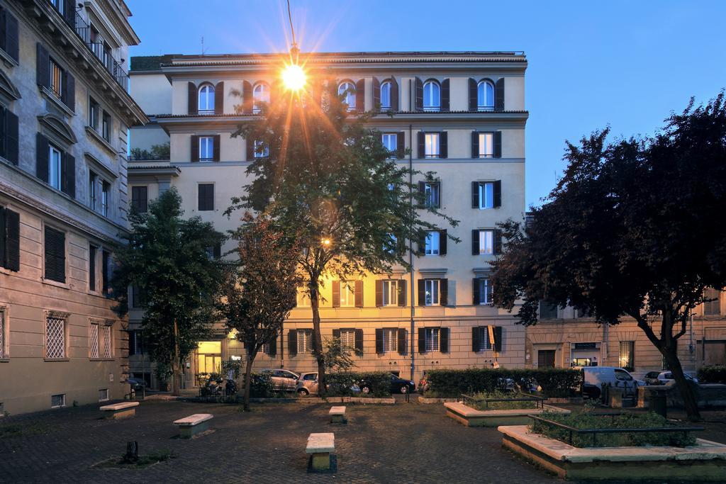 Trianon Borgo Pio Aparthotel Řím Exteriér fotografie