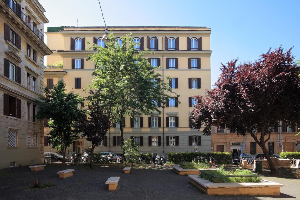 Trianon Borgo Pio Aparthotel Řím Exteriér fotografie